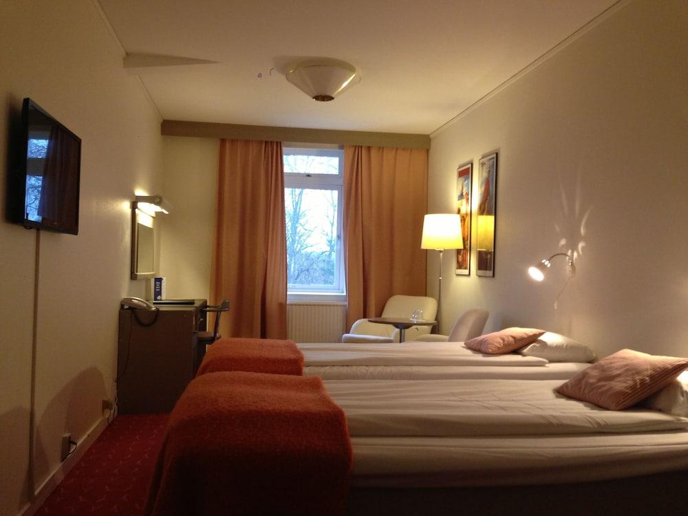 Ariston Hotell Lidingö Exterior foto