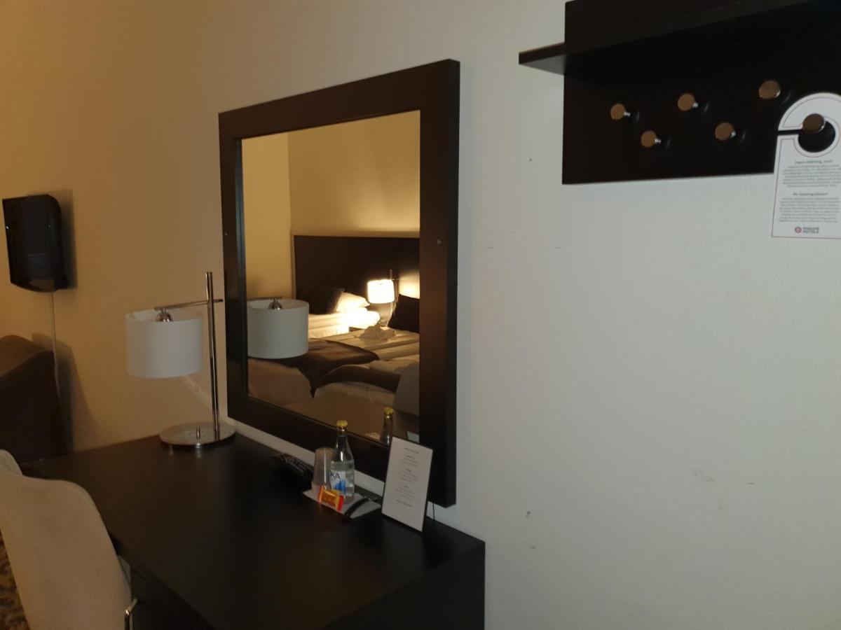 Ariston Hotell Lidingö Exterior foto