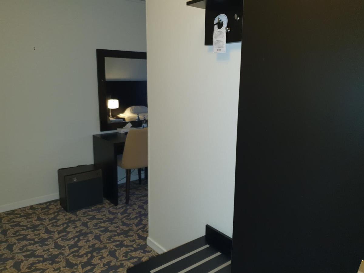 Ariston Hotell Lidingö Exterior foto